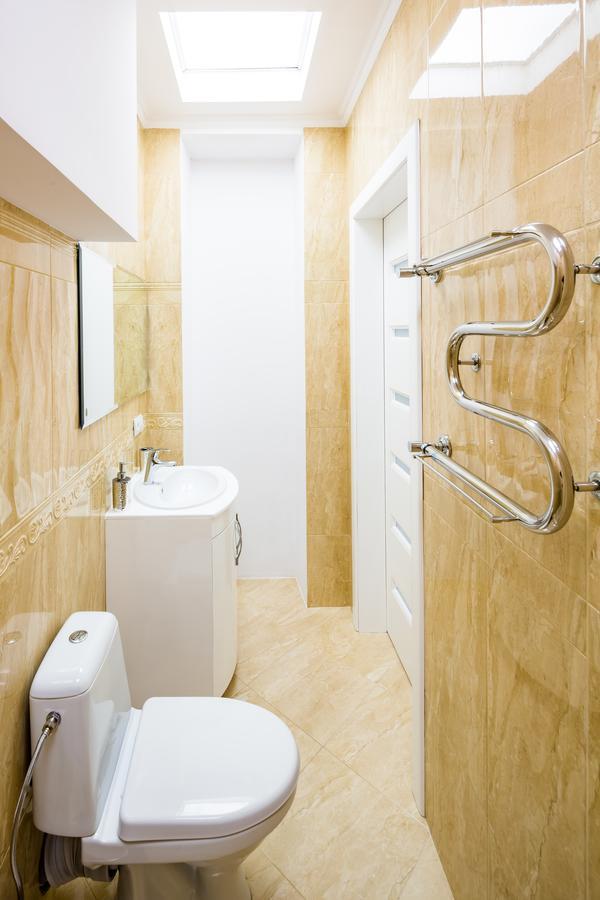 Designer Apartment Зі Світлом! Leópolis Exterior foto