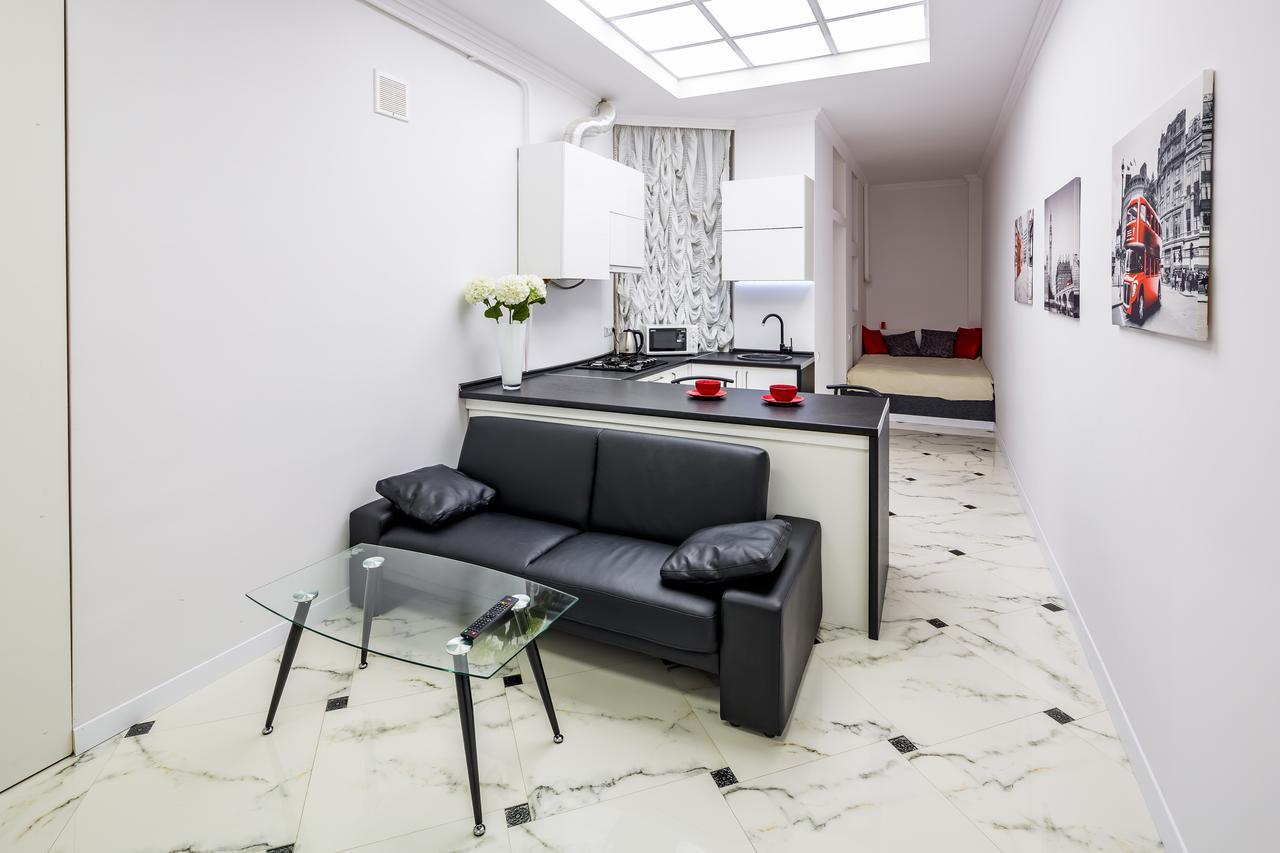 Designer Apartment Зі Світлом! Leópolis Exterior foto